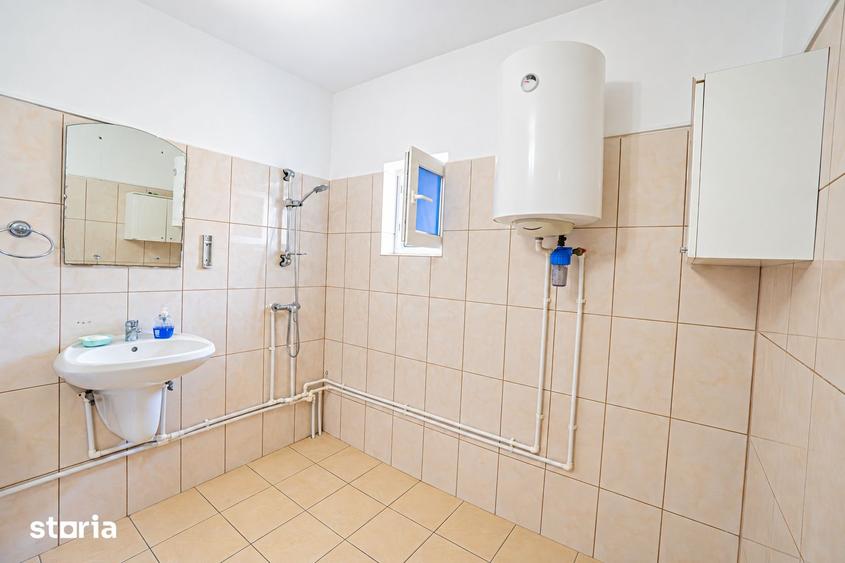 Casă cu Teren 382 Mp în Sud