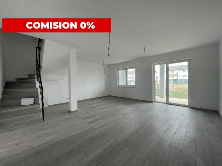 Duplex cu 4 camere cu Canalizare în Giroc