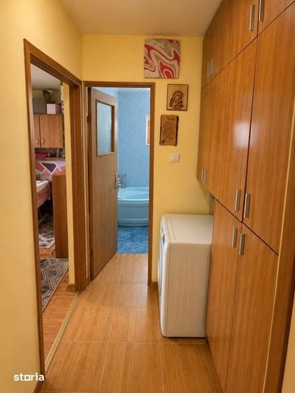 Apartament 2 camere, semidecomandat, 56 mp, zona centrala Bals - 6