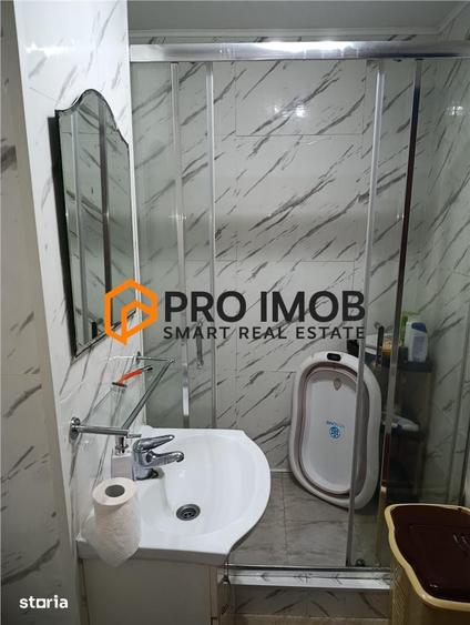 Apartament cu 2 camere decomandat, mobilat în Micro 5