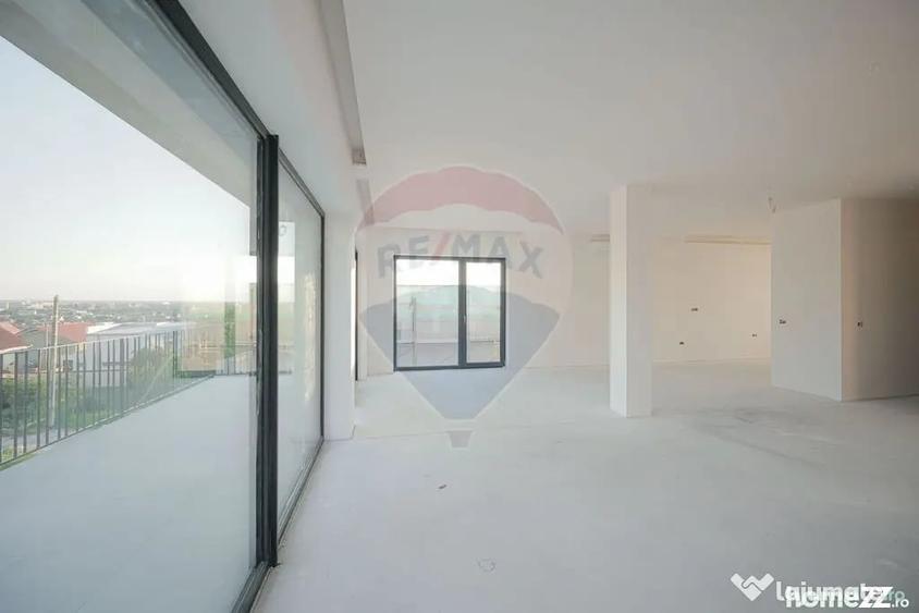 Casă cu 4 camere cu Teren 575 Mp în Central