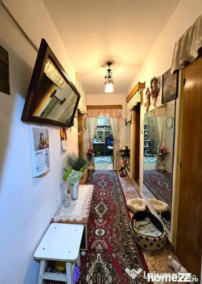 Apartament cu 2 camere decomandat în Teiul Doamnei