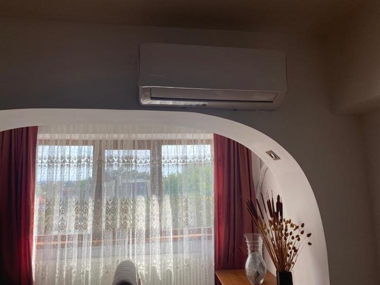 Apartament cu 2 camere semidecomandat, mobilat în 1 Mai