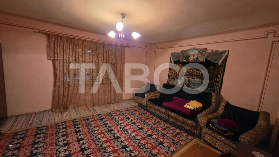 Casă cu 3 camere cu Teren 800 Mp în Lancrăm