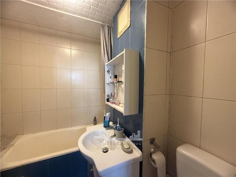 Apartament cu 2 camere decomandat, mobilat în Galata