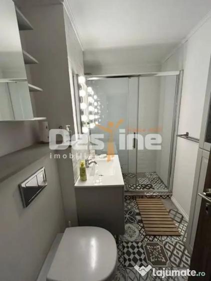 Apartament cu 3 camere decomandat în Bucovina