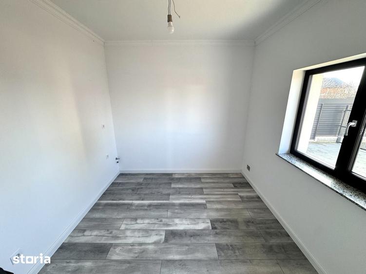 Casă cu 4 camere cu Teren 420 Mp în Holboca