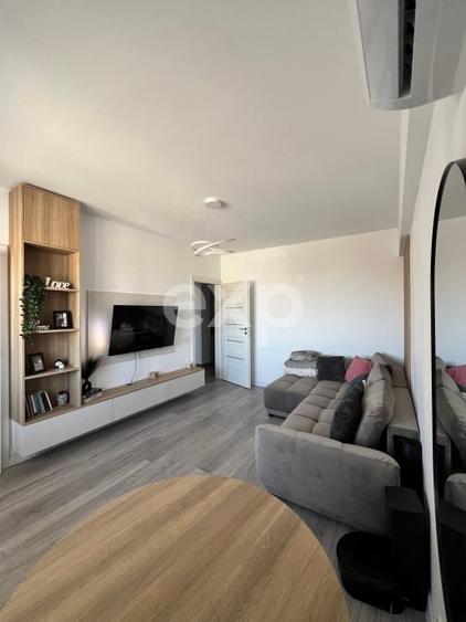 Apartament cu 2 camere decomandat, mobilat în Prelungirea Ghencea