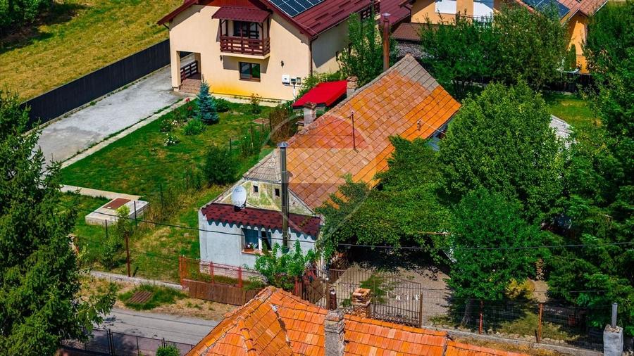 Casă individuală cu 4 camere cu Teren 902 Mp în Lunca Calnicului