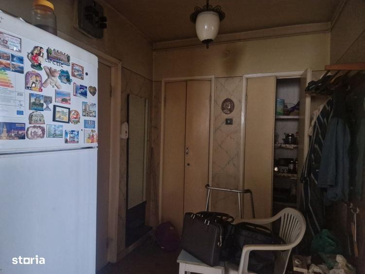 Apartament cu 2 camere decomandat în Sud