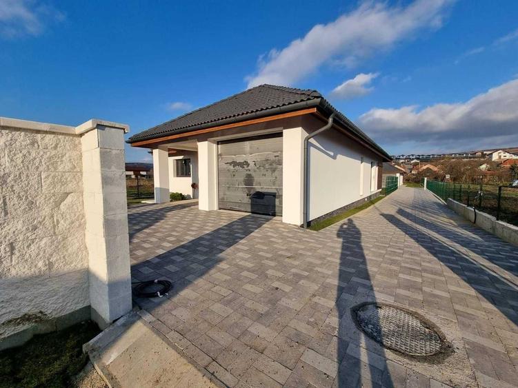 Casă cu 3 camere cu Teren 563 Mp în Chinteni