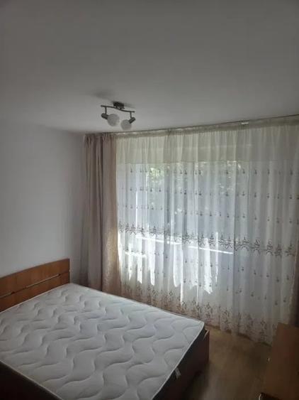 Apartament 2 camere, decomandat, 36 mp, balcon, parcare, metrou, Drumul Taberei - 2