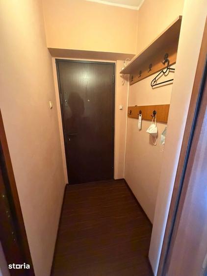 Apartament cu 4 camere decomandat, mobilat în Tomis III