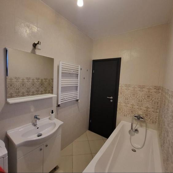 Apartament cu 2 camere semidecomandat în Băneasa