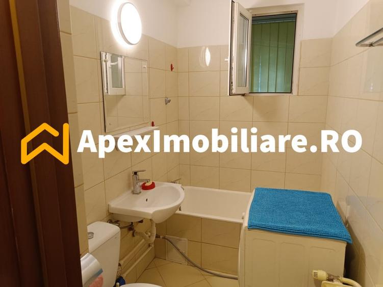 Apartament cu 2 camere semidecomandat în Vatra Luminoasă