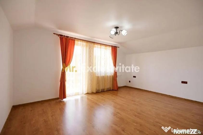 Casă cu 3 camere cu Teren 333 Mp în Uiasca