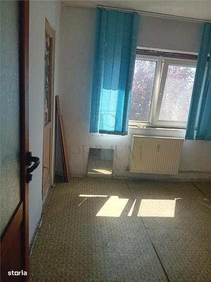 Apartament cu 2 camere decomandat în Gura Văii