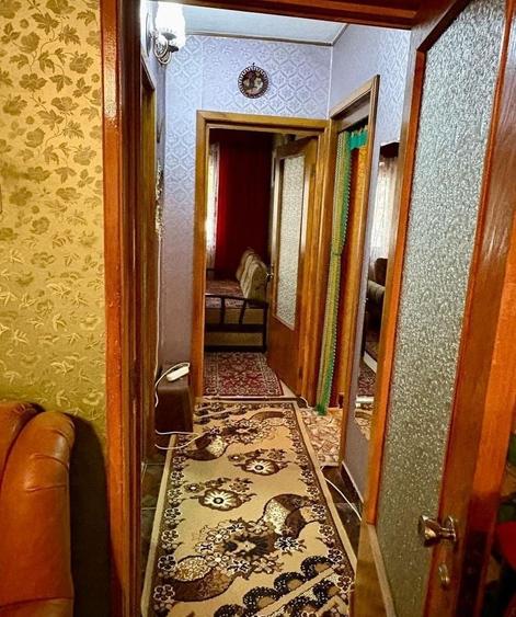 Apartament cu 3 camere, mobilat în Tineretului
