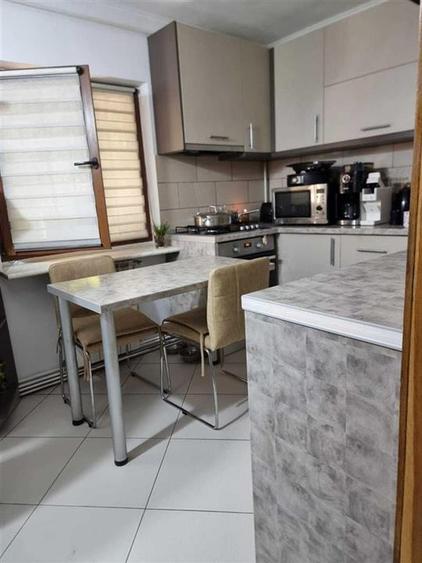 Apartament 4 camere cartier Nicolina - 7