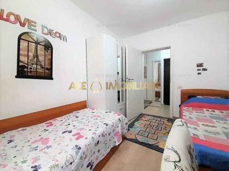 Apartament cu 3 camere decomandat, mobilat în Metalurgiei