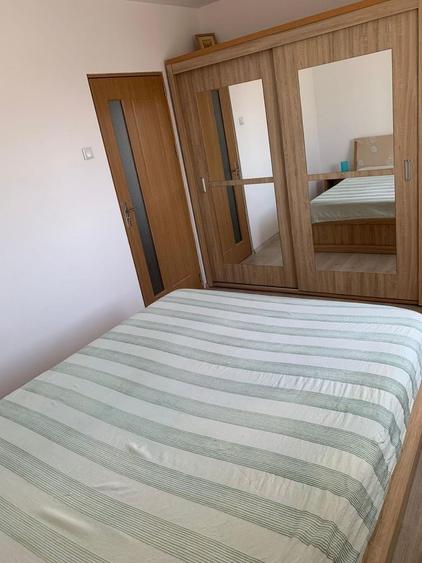 Apartament cu 2 camere semidecomandat în Groapa
