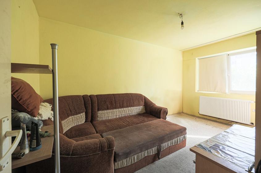 Apartament decomandat 2 camere - etaj 1 – Banu Maracine - COMISION 0 - 2