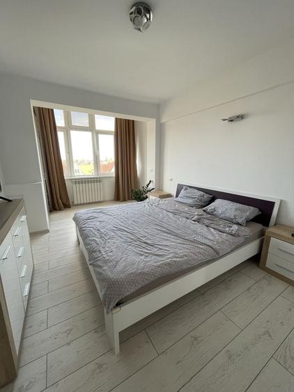 Apartament cu 2 camere semidecomandat în Take Ionescu