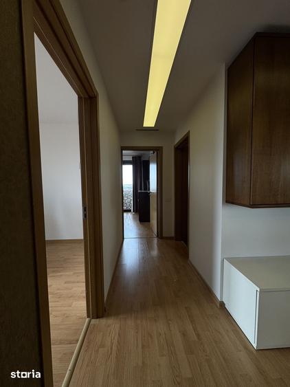 Apartament cu 3 camere în Europa