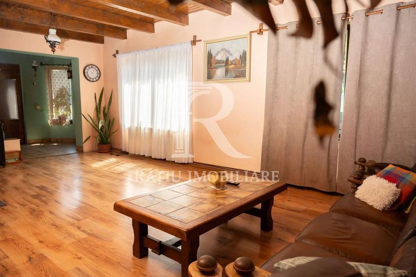 Casă individuală cu 3 camere cu Canalizare în Cheriu