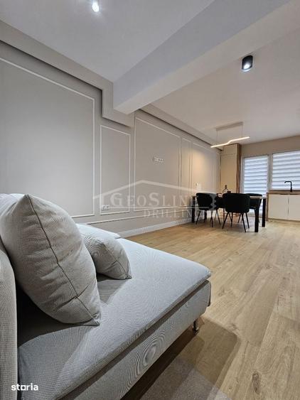 Apartament cu 3 camere decomandat în Sud