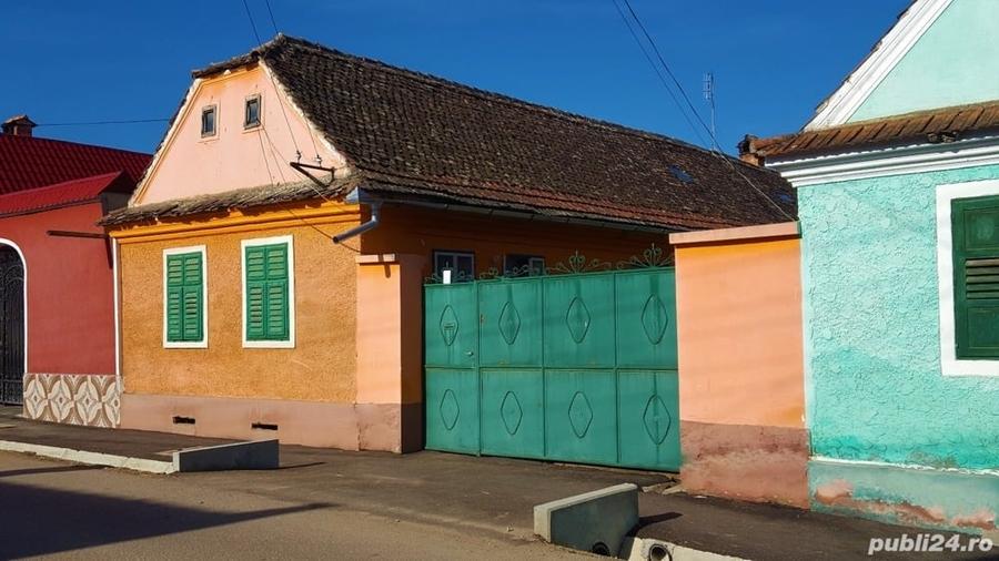 Casă cu 3 camere în Crizbav