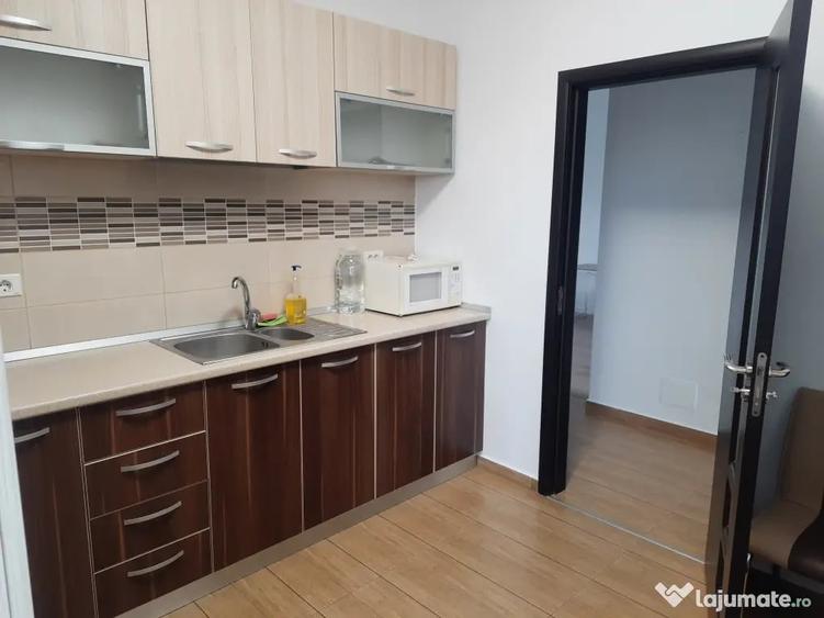 Apartament cu 2 camere decomandat în Mihai Bravu