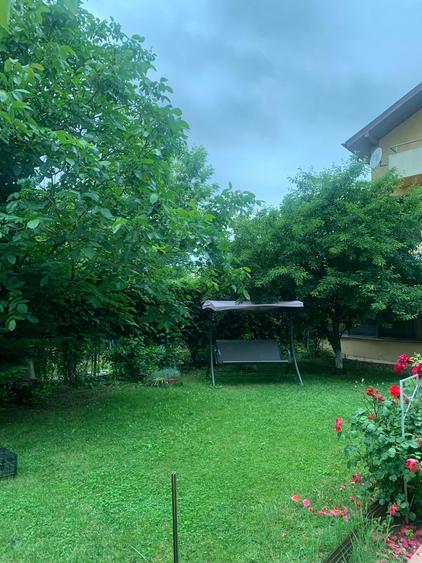 Casă cu 8 camere cu Canalizare în Snagov