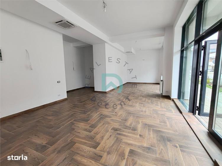 Spațiu comercial, de 64 mp, în Tractorul