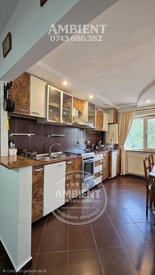 Apartament cu 3 camere decomandat, mobilat în Central