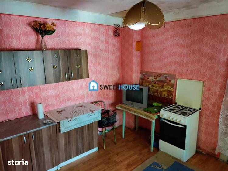 Casă cu 3 camere în Central