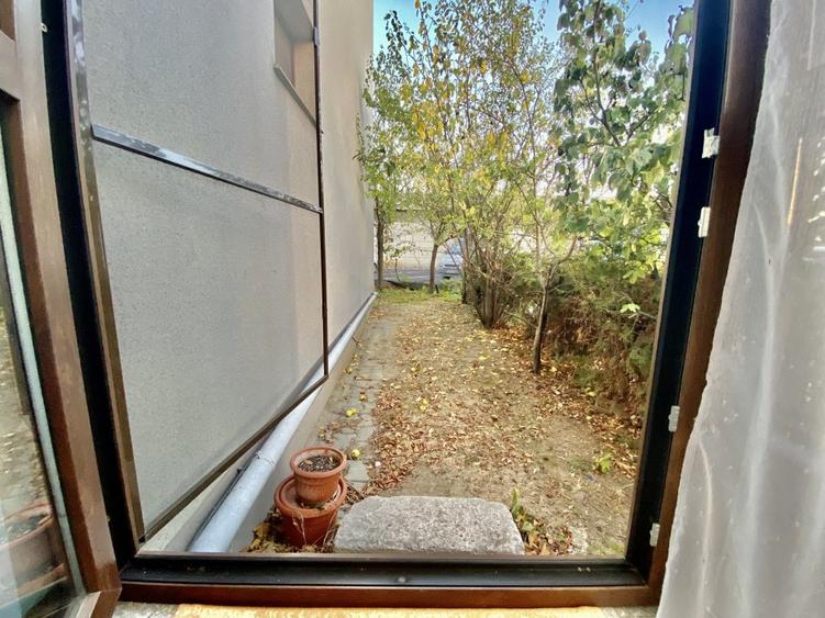Apartament cu 3 camere decomandat, mobilat în Nord