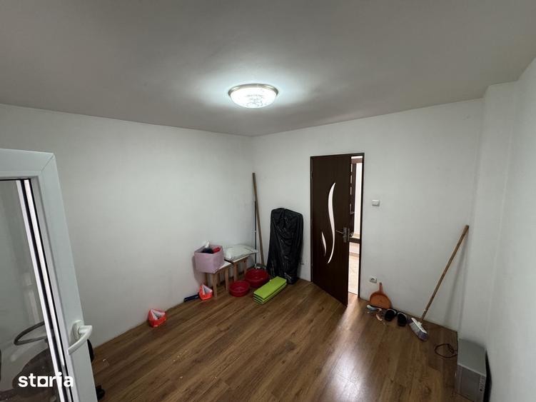 Apartament cu 2 camere decomandat în Micro 16