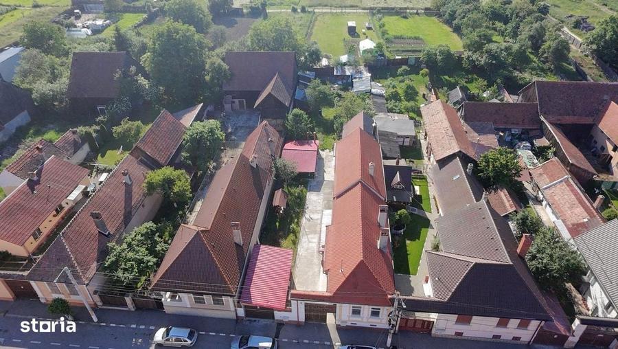 Casă cu 2 camere în Central