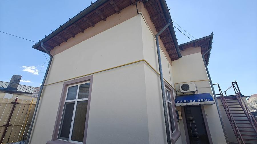 Casă cu 4 camere cu Teren 160 Mp în Marghiloman