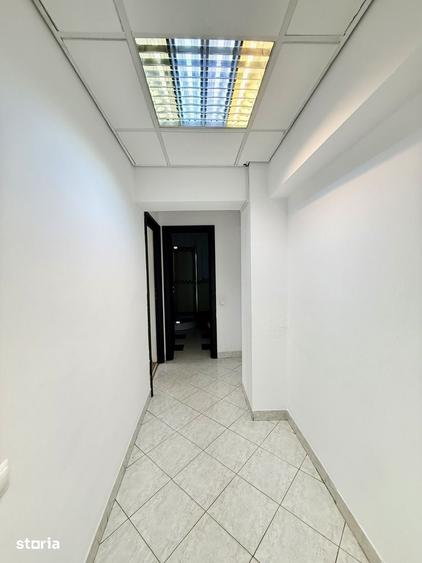 Apartament cu 4 camere decomandat în Centrul Civic
