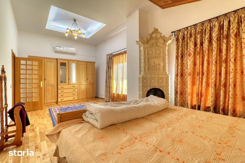 Casă cu 7 camere cu Canalizare în Chiajna