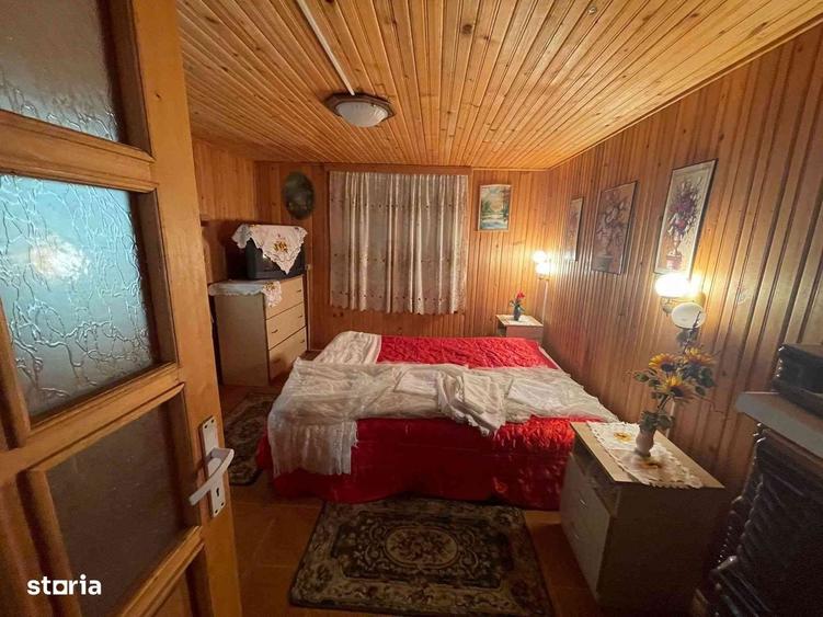 Casa cu 5 camere, curte de 500 mp, rural ,zona Centrala - 9
