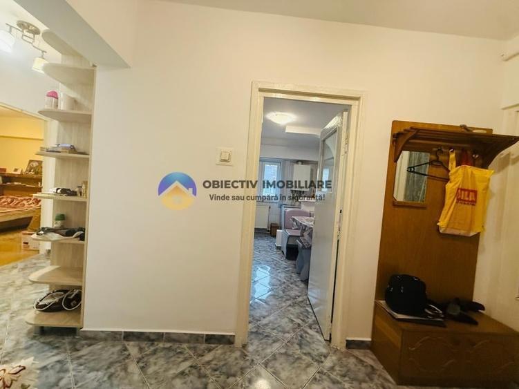 Apartament cu 3 camere decomandat, mobilat în 1 Mai