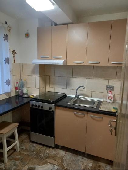 Garsonieră decomandată în Central