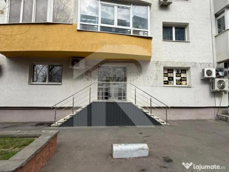 Spațiu comercial, de 70 mp, în Sălaj