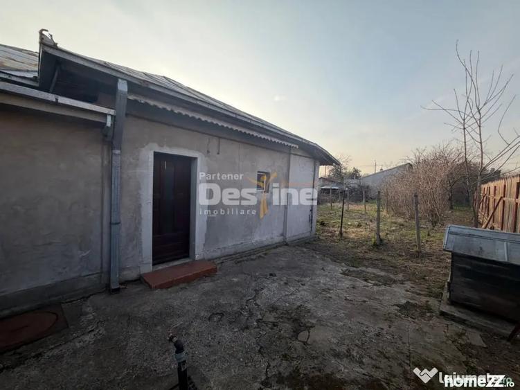 Casă cu 3 camere cu Teren 900 Mp în Giulești