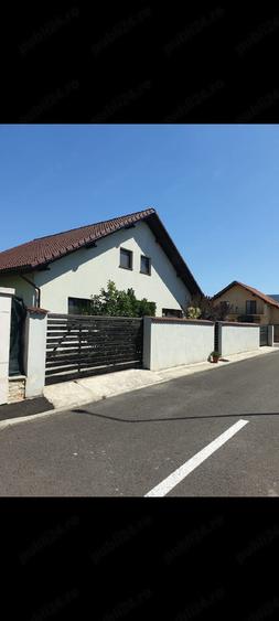 Casă cu Teren 350 Mp în Central