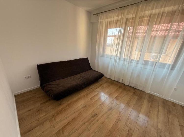 Apartament cu 3 camere, mobilat în Drumul Taberei