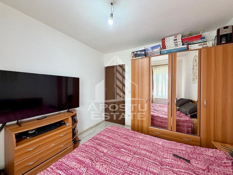 Apartament cu 2 camere decomandat, mobilat în Aradului
